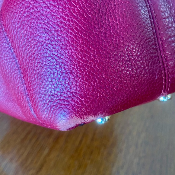 Coach Edie Turnlock Red Berry Pebbled Leather Shoulder Bag - Picture 11 of 12